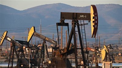 انخفاض أسعار النفط 7% خلال الأسبوع