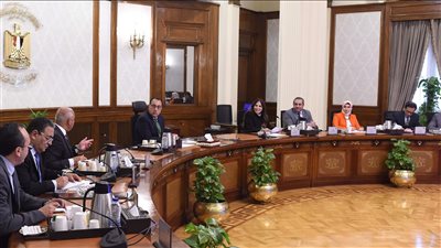 وزير النقل: التعاقد على منظومة التاكسى الذكي للعمل في العاصمة الإدارية 