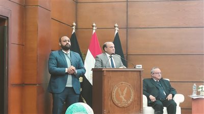 سمير فرج: أزمات الحبوب والغاز أبرز آثار الحرب الروسية الأوكرانية 