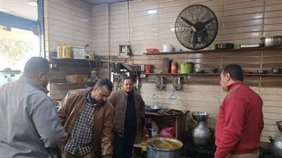 إعدام 11 طن أغذية فاسدة وغلق 15 منشأة غذائية بالشرقية 