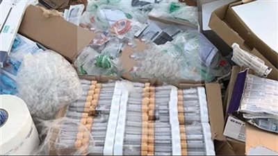 ضبط  17 طن خامات تصنيع مستلزمات طبية في جنوب الجيزة