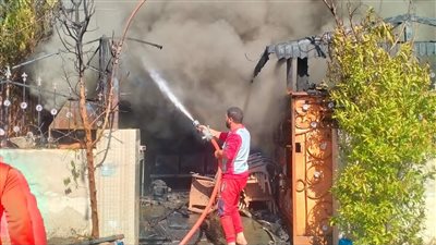 إصابة 4 أشخاص باختناق في حريق جمصة 