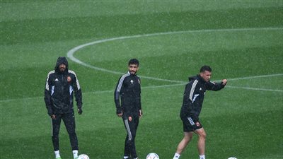 كأس العالم للأندية، جولة بالدراجات للاعبي الأهلي رغم الأمطار الغزيرة 