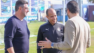 فيتوريا يغادر ملعب مباراة منتخب الشباب ويتوجه لزيارة مران الإسماعيلي