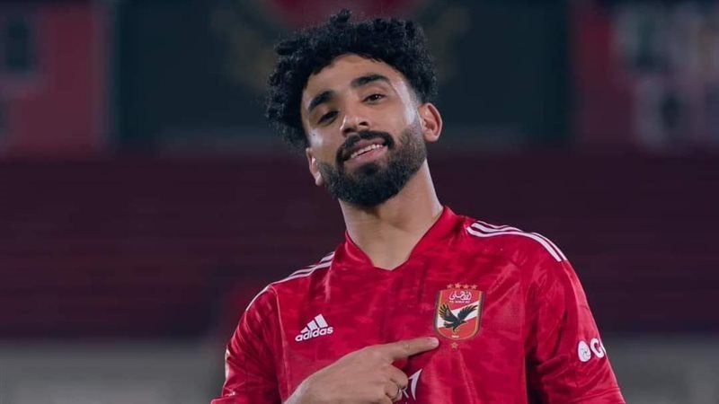 مروان عطية لاعب الأهلى،