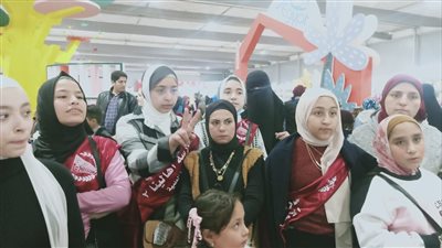 قصور الثقافة تنظم ثاني زيارات الإسكان بديل العشوائيات لمعرض الكتاب (صور)