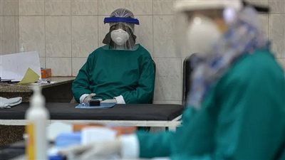 وباء جديد، مكافحة كورونا: المتحور الجديد موجود في مصر وهذه أعراضه وطرق العلاج (فيديو)