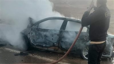 التحريات، ماس كهربائي وراء مصرع وإصابة 6 أفراد من أسرة واحدة في حريق سيارة بطريق الواحات