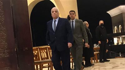 عصام الإسلامبولى ويحيى دكرورى وأبو العلا ماضى فى عزاء نور فرحات