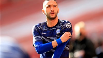 حكيم زياش يقترب من الموافقة على عرض النصر السعودي 