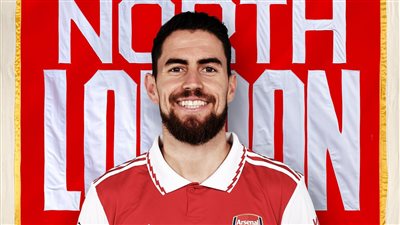 وكيل جورجينيو يكشف موقفه النهائي من الرحيل عن الأرسنال