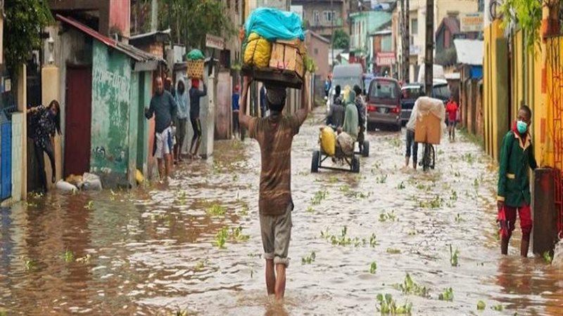 عاصفة مدارية في مدغشقر،فيتو
