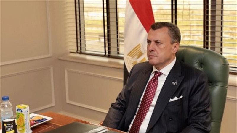 وزير السياحة أحمد