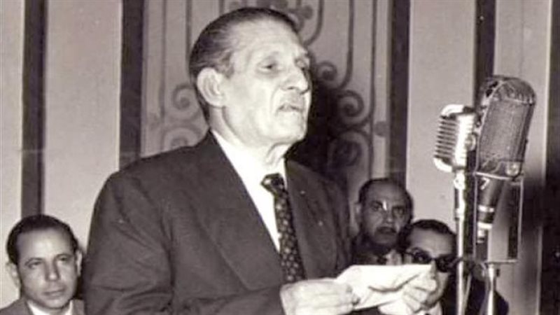 الفنان الشامل بديع