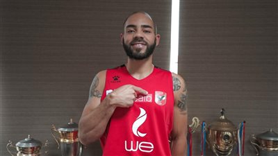 الأهلي ينهي إجراءات التعاقد مع الأمريكي تومسون للانضمام إلى فريق السلة