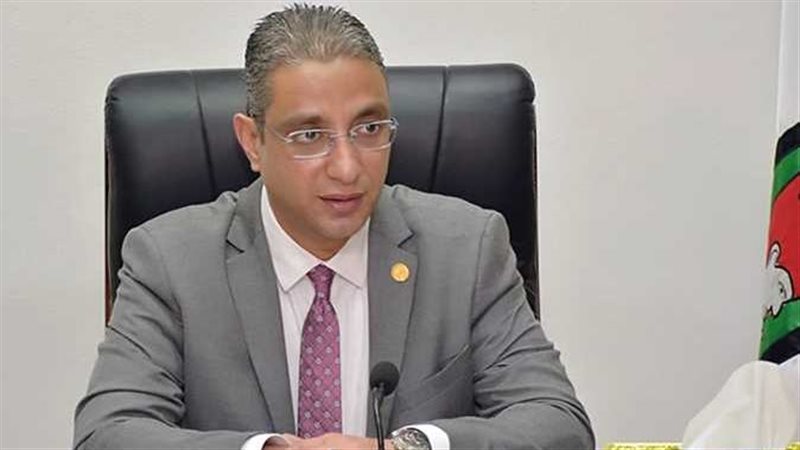 الدكتور أحمد الأنصاري محافظ