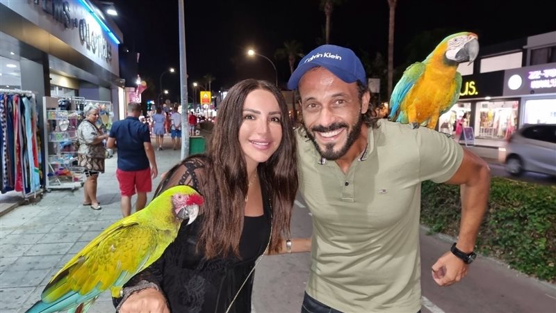 يوسف الشريف وزوجته