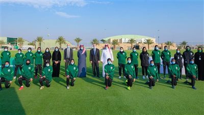 رسميا.. السعودية تطلق أول دوري نسائي لكرة القدم | فيديو