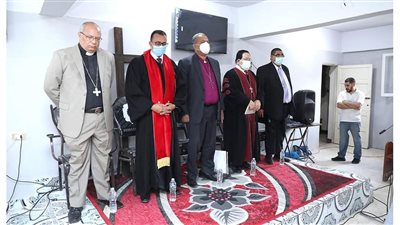 رئيس الإنجيلية يشارك في رسامة راع لكنيسة عزبة حارس بالبحيرة 