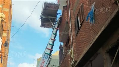  إخلاء منقولات سكان عقار طنطا المنهار وتوفير 13 شقة للأسر المتضررة|صور