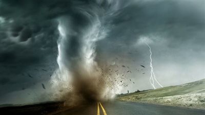 إعصار اولاف يدمر منتجع لوس كابوس بالمكسيك 