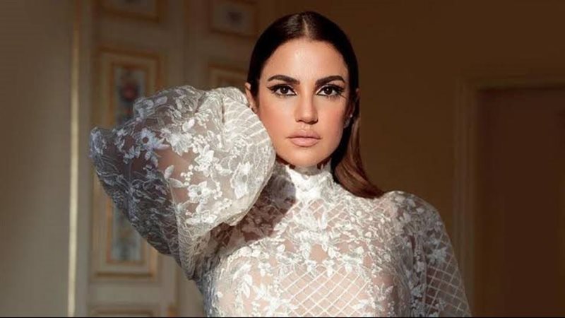 الفنانة درة
