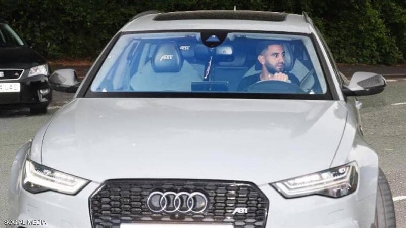 رياض محرز "ممنوع" من قيادة سيارته في إنجلترا 876