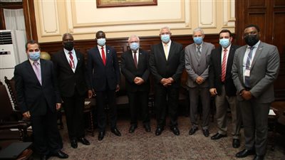 وزيرا الزراعة في مصر وناميبيا يبحثان تعزيز التعاون الزراعي بين البلدين 