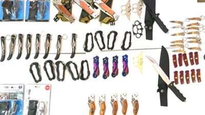 إعلان على الفيس بوك يقود لضبط تاجر لبيع الأسلحة فى الشرقية 