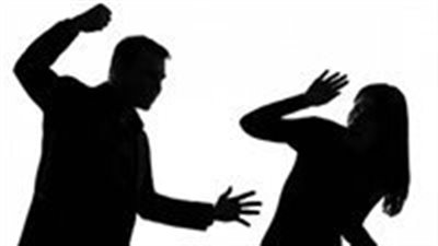 قدم فلاشة بالفيديوهات الفاضحة.. زوج يتهم زوجته بالزنا في الدقهلية 