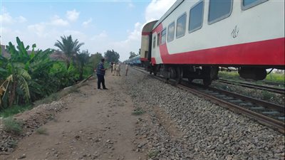 التفاصيل الكاملة لحادث قطار الإسماعيلية - الإسكندرية.. خروج 3 عربات عن القضبان