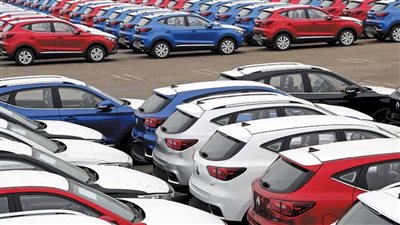 مبادرة إحلال السيارات تطالب الشركات بزيادة الإنتاج