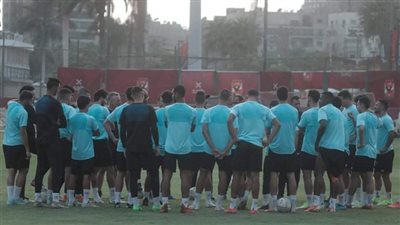 أخبار الأهلى | موسيماني يعقد محاضرة فنية مع اللاعبين استعدادا لنهائي السوبر