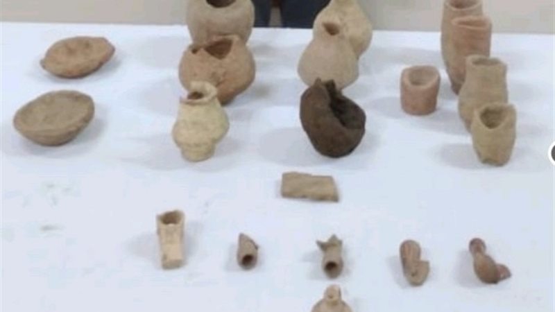 قطع أثرية 