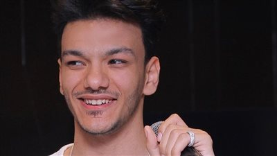 شاهد.. أحدث ظهور لـ حودة بندق بعد انقلاب سيارته