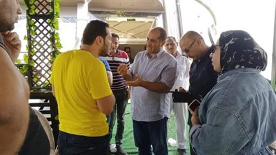 رئيس حى غرب المنصورة يتابع حادث المركب العائم l صور 