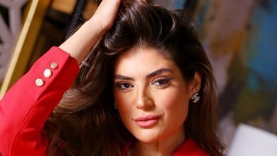 لما جبريل مذيعة 