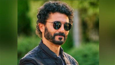 خلاف خالد النبوي مع منة شلبي وجمال العدل.. وهكذا يراه عمر الشريف