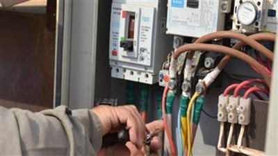 ضبط 12 ألف قضية سرقة تيار كهربائي بالمحافظات