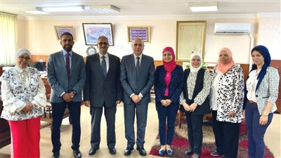 التخطيط والتموين تبحثان تقارير التقييم لجائزة التميز الحكومي