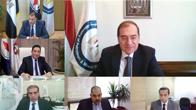 وزير البترول: توسعات غير مسبوقة بميناء الحمراء البترولي