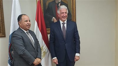  المالية: ميكنة المنظومة الجمركية لتسهيل حركة التجارة وخفض تكلفة الاستيراد والتصدير