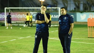 غدا.. تقديم المدير الفني لبيراميدز إيهاب جلال وجهازه المعاون بمؤتمر صحفي