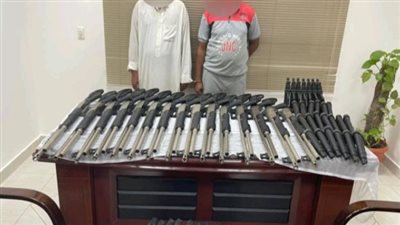 القبض على عاملين بحوزتهما 15 بندقية خرطوش بمطروح 