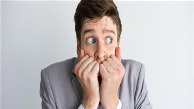 أعراض الوسواس القهري.. والأسباب وطرق العلاج