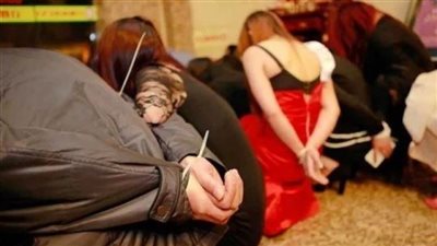 حاولا تقليد فيلم إباحي.. القصة الكاملة لشبكة تبادل الأزواج بالأقصر