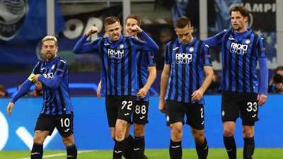 أتالانتا يتصدر الدوري الإيطالي بعد الفوز على تورينو