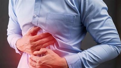 أعراض قرحة المعدة والأسباب والعلاج