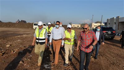 محافظ الدقهلية يتفقد سير العمل بمصنع تدوير المخلفات البلدية بأجا | صور 