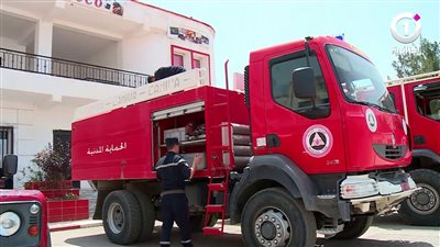 الحماية المدنية تنجح في إنقاذ شخصين تعطل بهما مصعد عقار بالزيتون